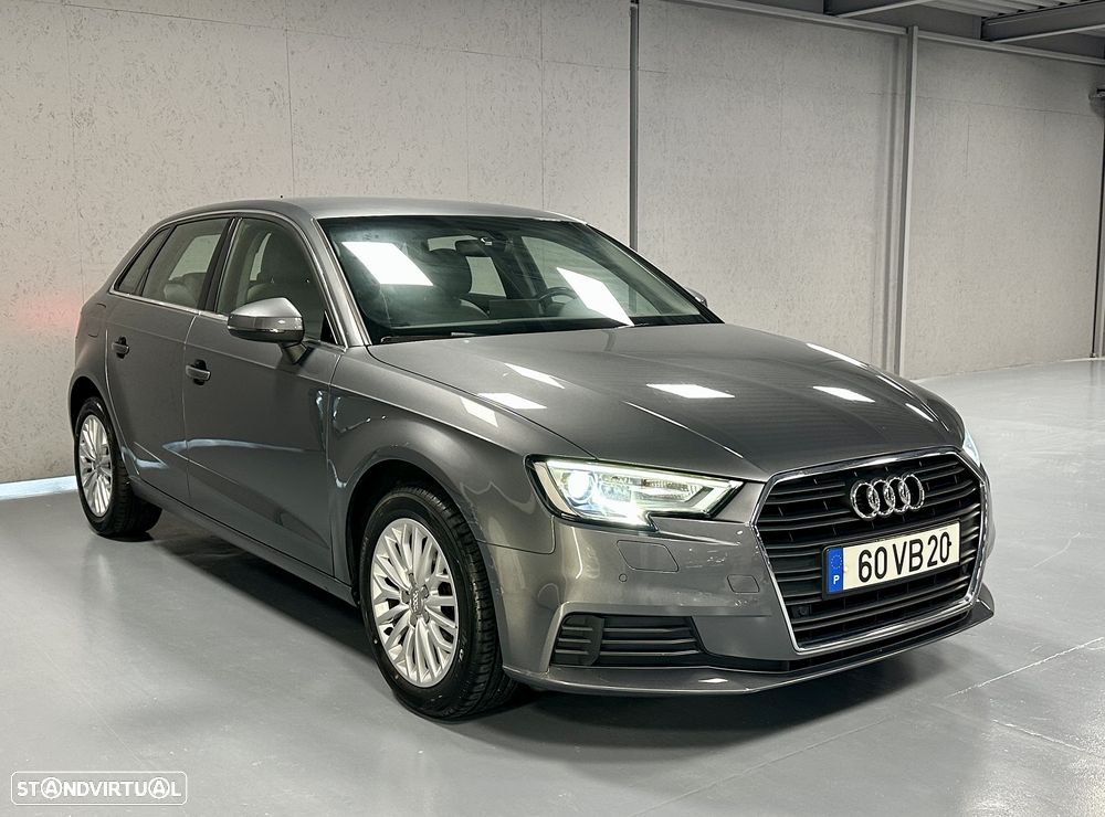 Audi A3 Sportback 30 TDI Design S tronic - 2