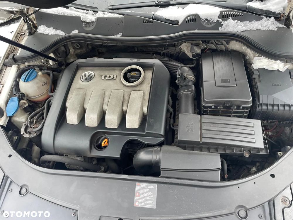 VW PASSAT B6 na części!!! Kolor : LB9A - 6