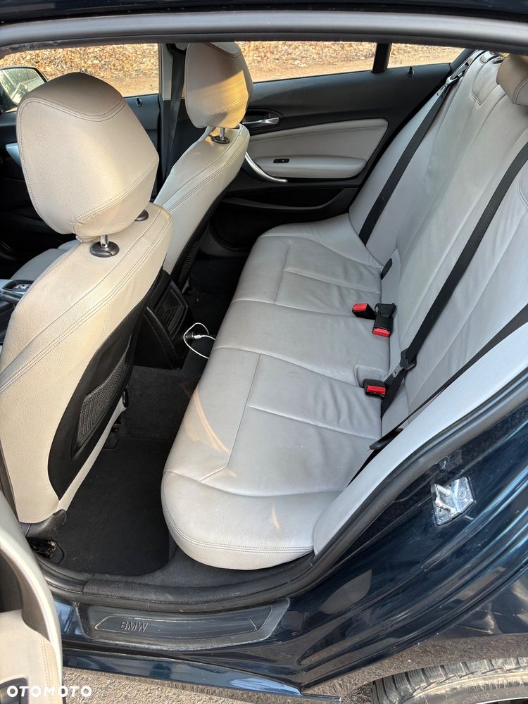 BMW Seria 1 120d BluePerformance Sport Line - 11