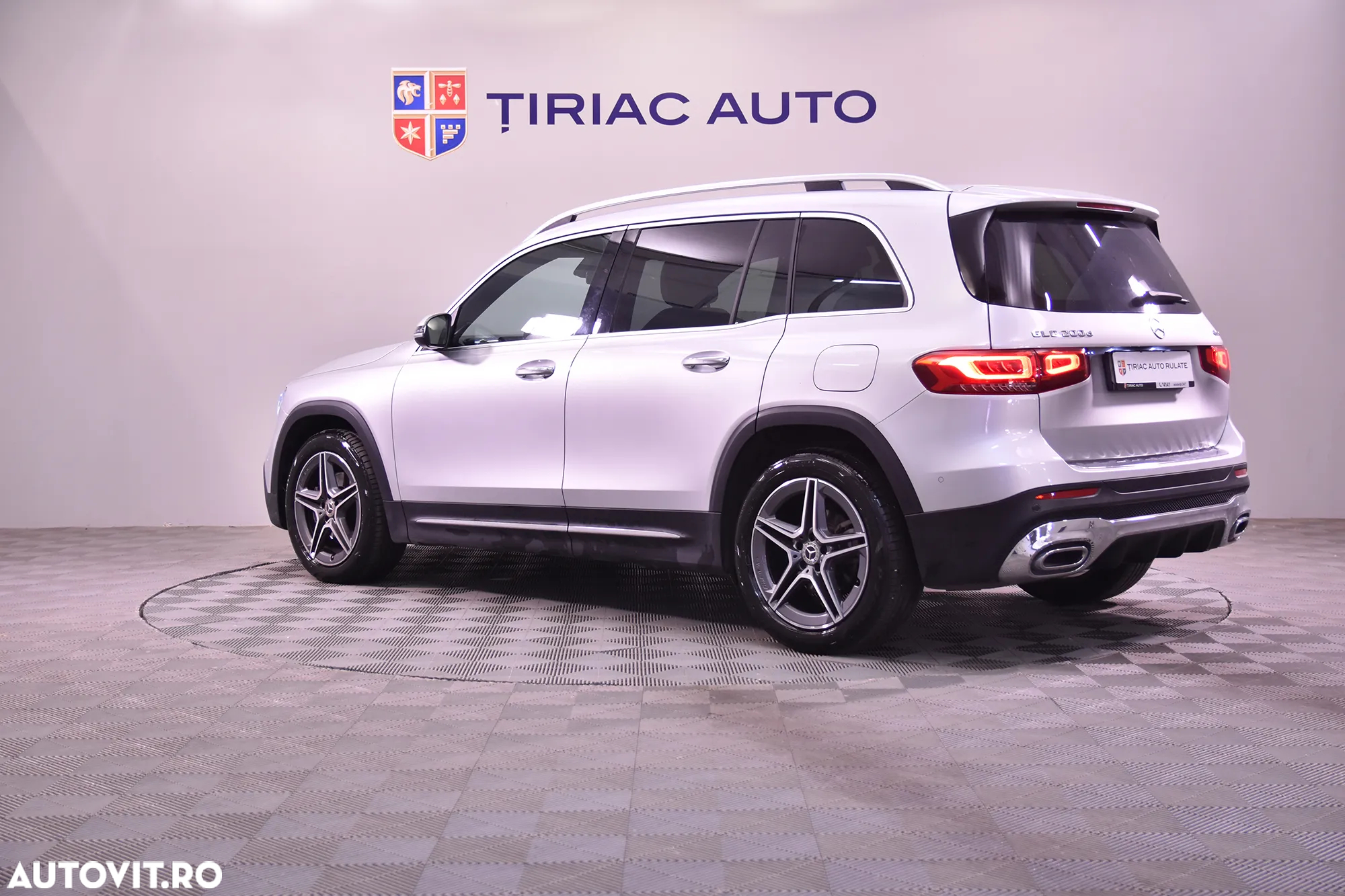 Mercedes-Benz GLB 200 d 4MATIC Aut. - 3