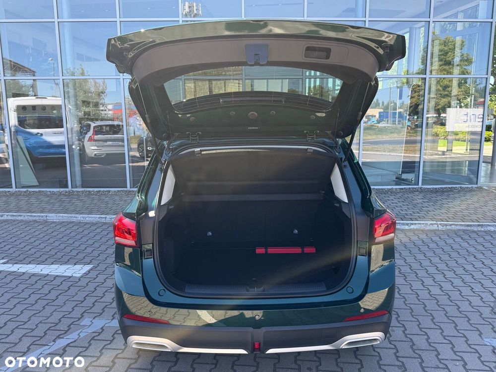 MG ZS - 10
