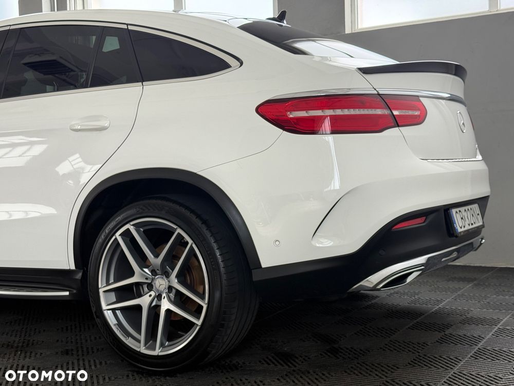Mercedes-Benz GLE 350 d 4Matic 9G-TRONIC AMG Line - 12