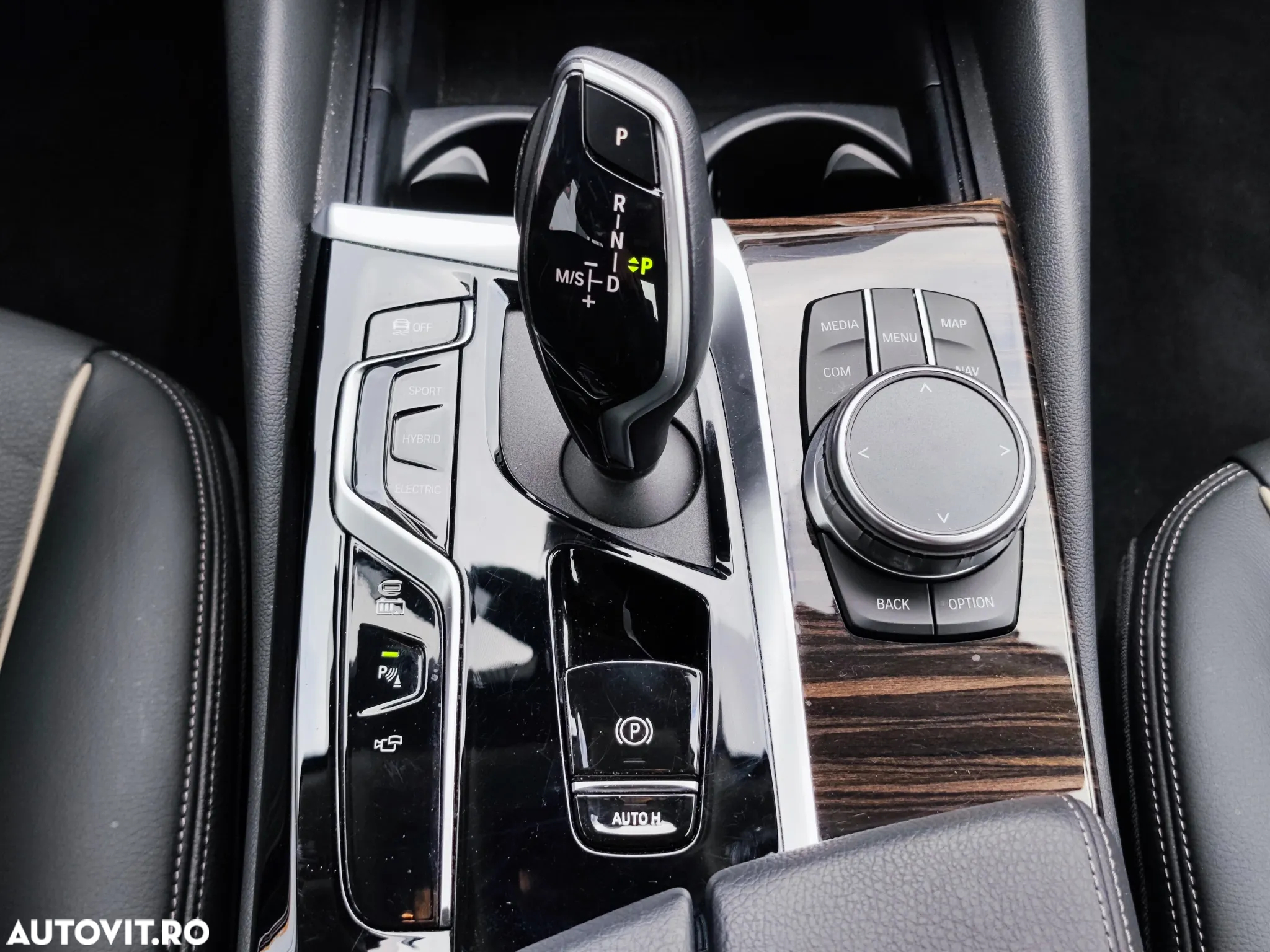BMW Seria 5 530e AT PHEV - 24