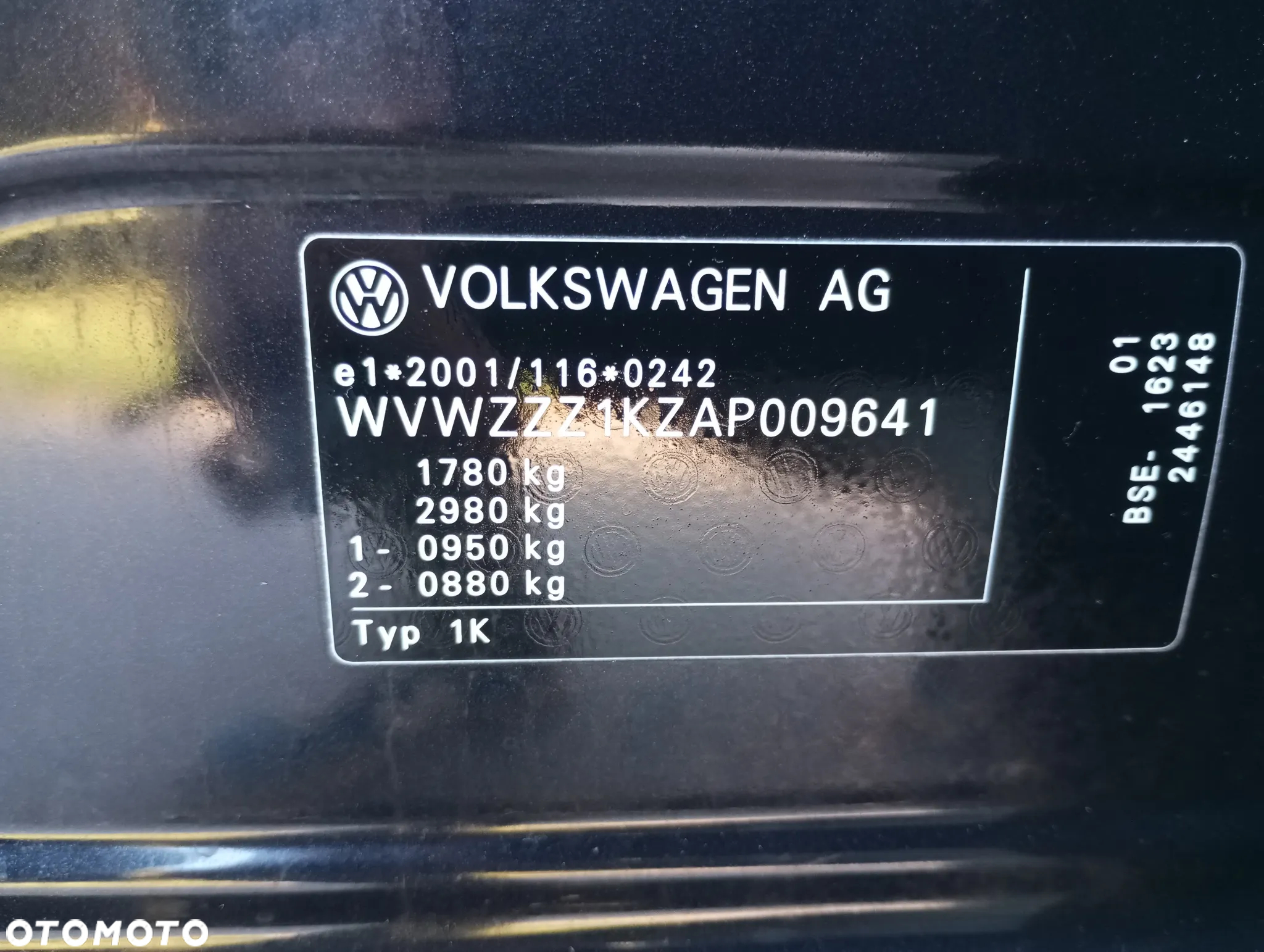 Volkswagen Golf VI 1.6 Comfortline - 26