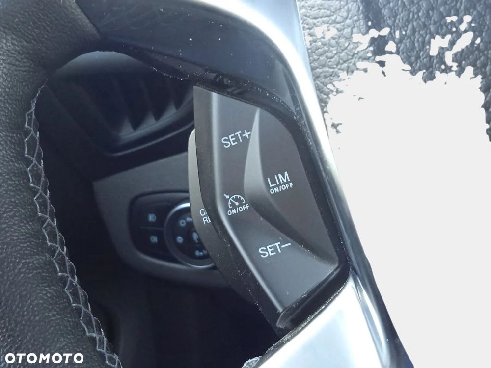 Ford Tourneo Connect Grand - 14