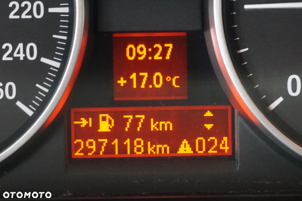 BMW X1 xDrive20d - 30