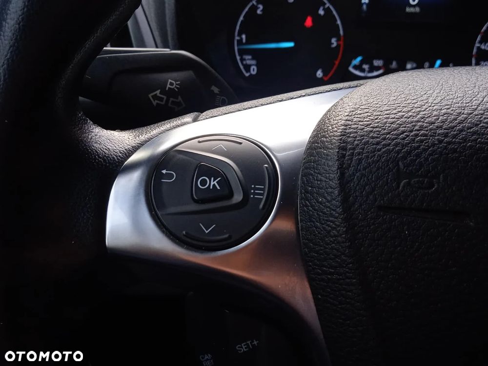 Ford Transit Connect - 15