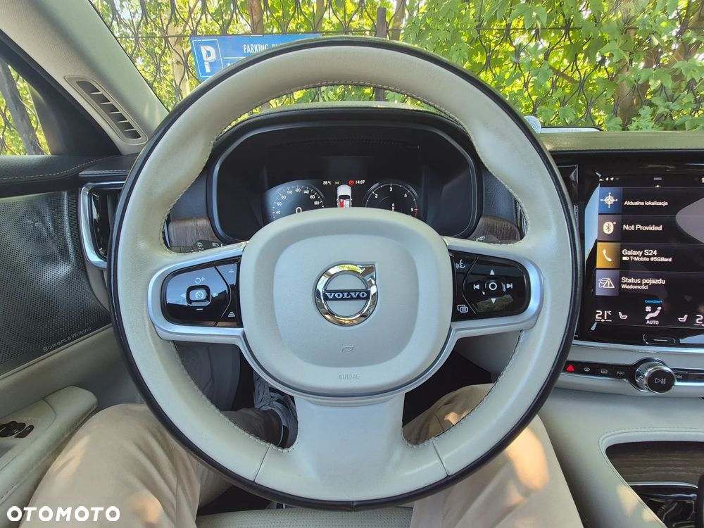 Volvo V90 Cross Country D5 AWD - 21