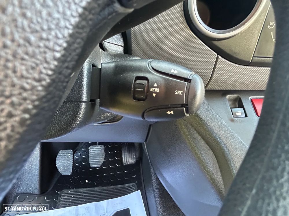 Citroën Berlingo 1.6HDI 3Lug. Longa - 10