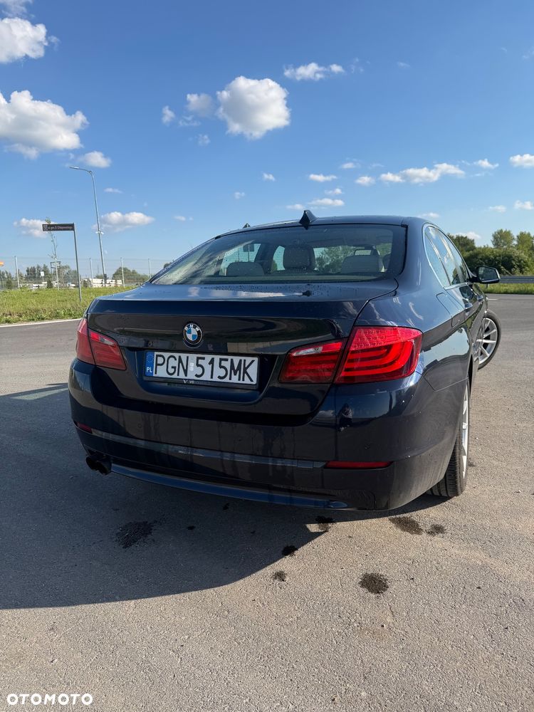 BMW Seria 5 520d - 7