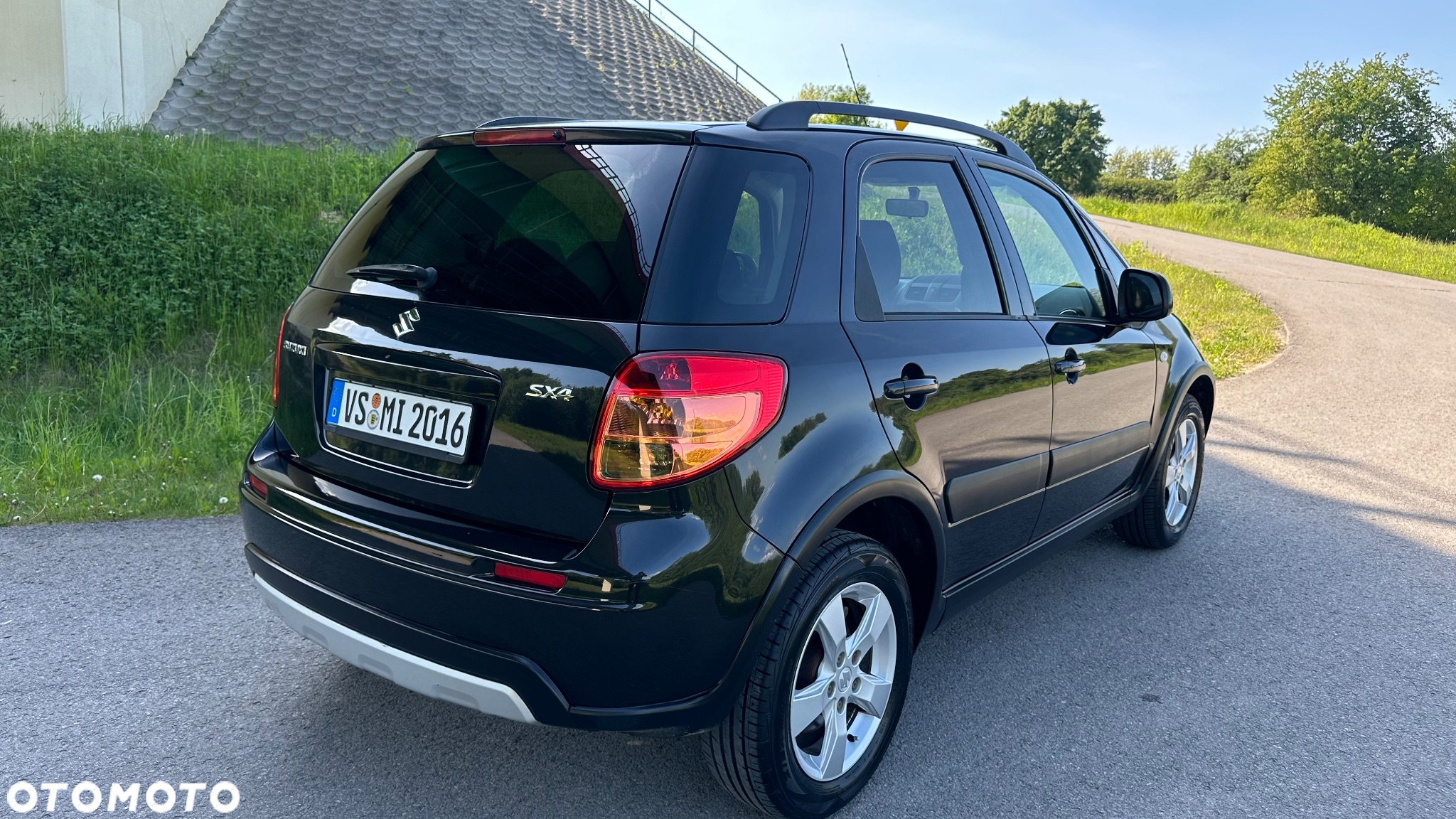 Suzuki SX4 1.6 Comfort - 11