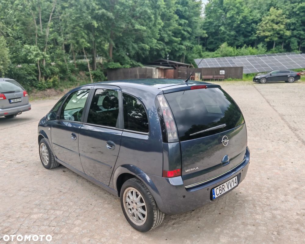Opel Meriva - 11