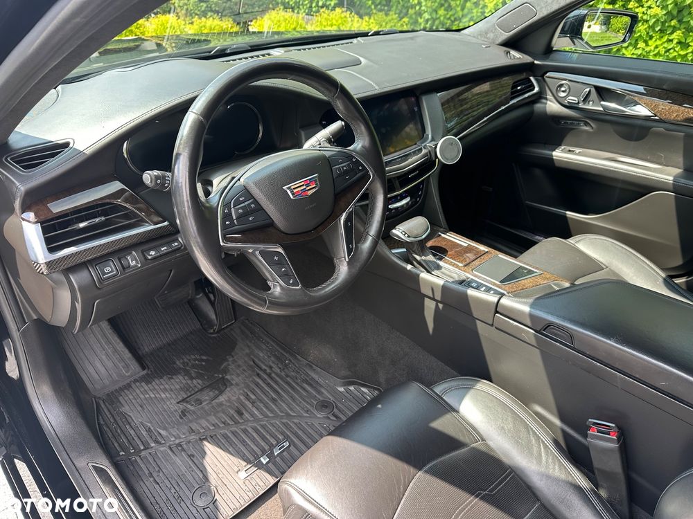 Cadillac CT6 - 6