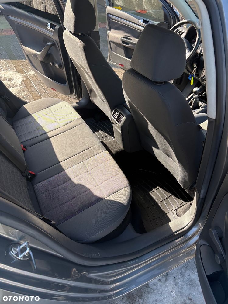 Volkswagen Golf 1.9 TDI GT Sport - 8