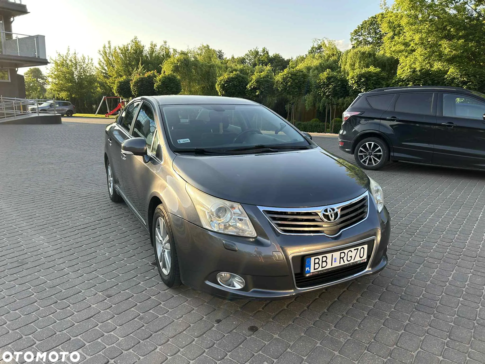 Toyota Avensis 1.8 Sol NAVI - 3