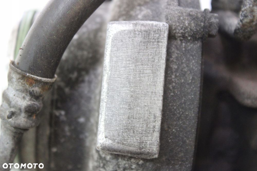 BMW 1 E81 E87 E90 118D 320D N47 TURBO TURBOSPRĘŻARKA + NASTAWNIK - 8