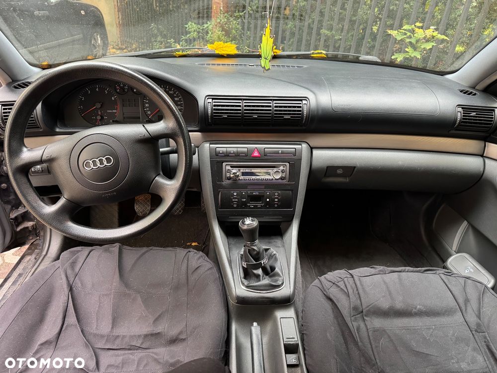 Audi A4 Limousine 1.6 - 14