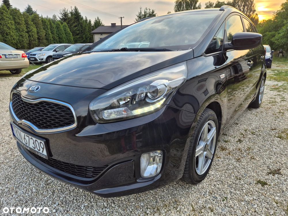 Kia Carens 1.7 CRDi 115 Dream-Team Edition - 4