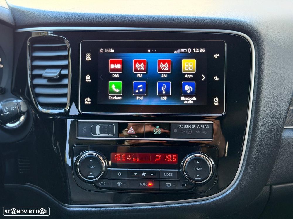 Mitsubishi Outlander - 27
