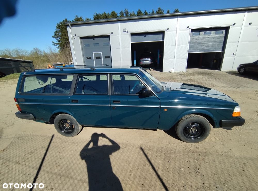 Volvo Seria 200 - 3