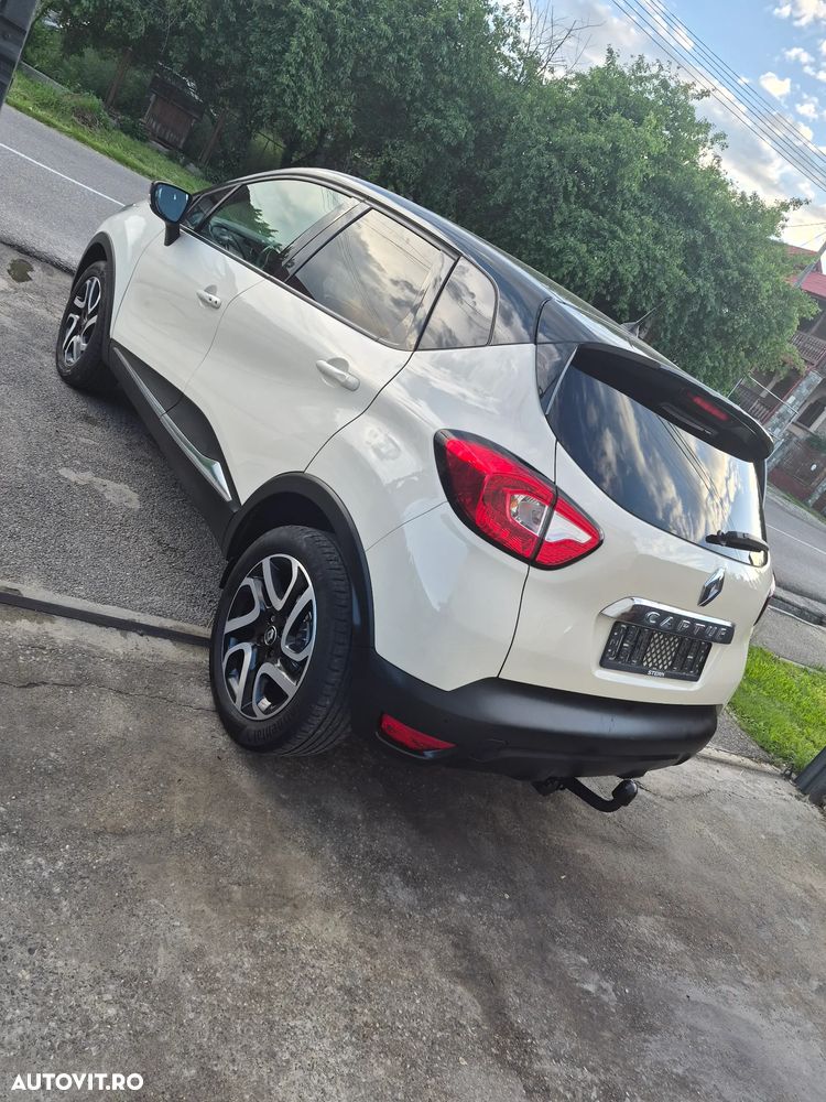 Renault Captur TCe Turbo Stop/Start Expression - 4