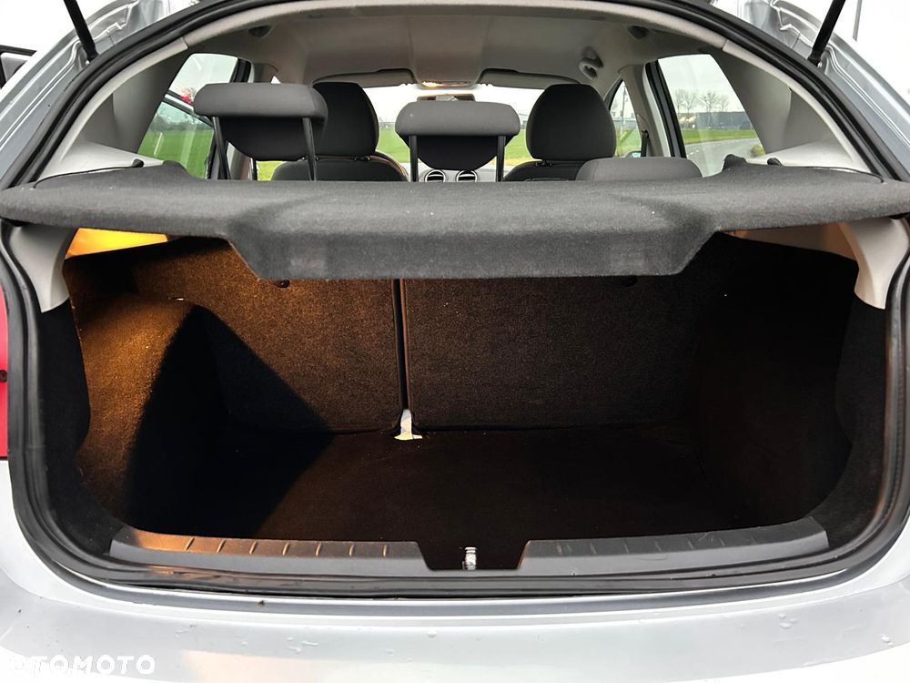 Seat Ibiza 1.4 16V Style - 8