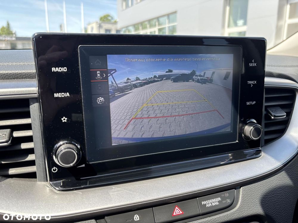 Kia Ceed 1.5 T-GDI M DCT - 25