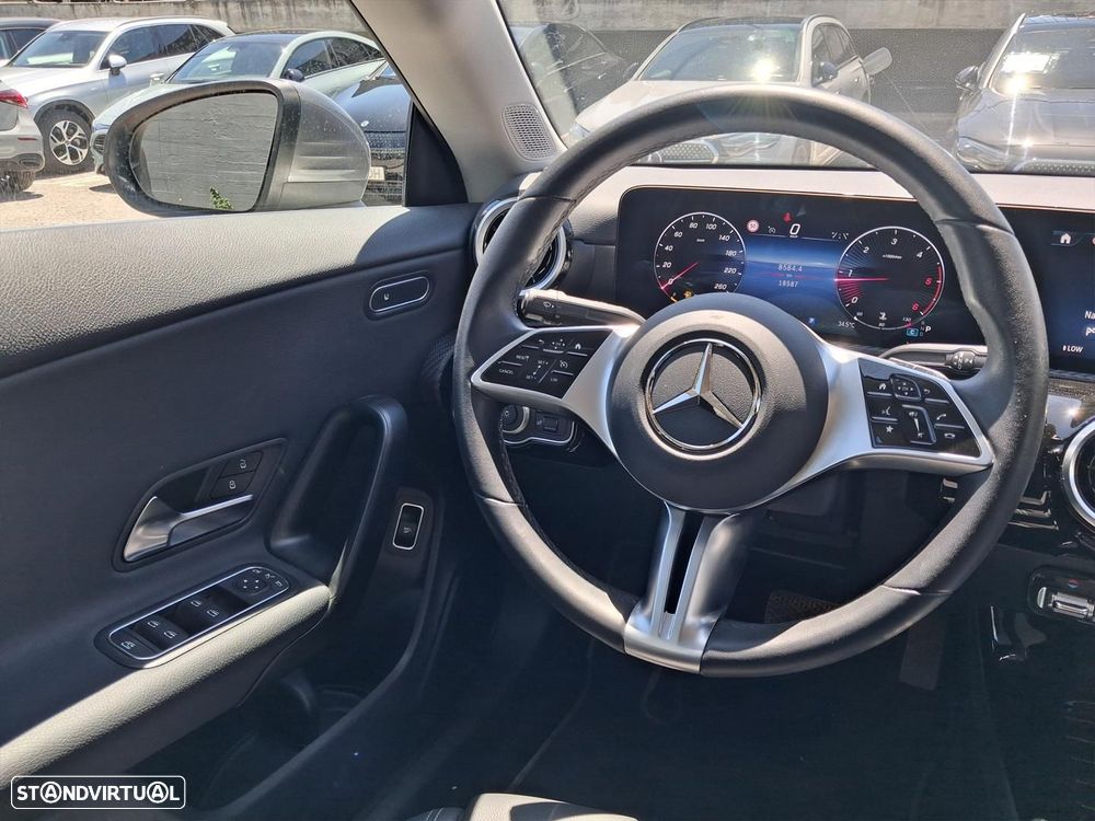 Mercedes-Benz CLA 180 d Style Plus Aut. - 16