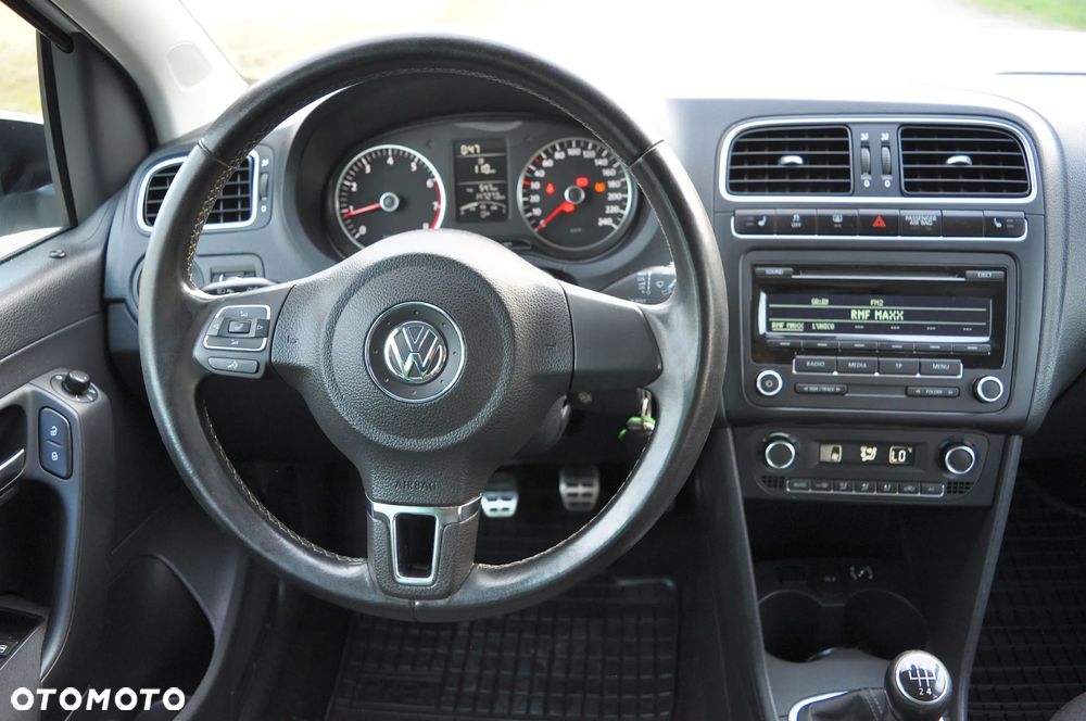 Volkswagen Polo 1.2 Style - 22