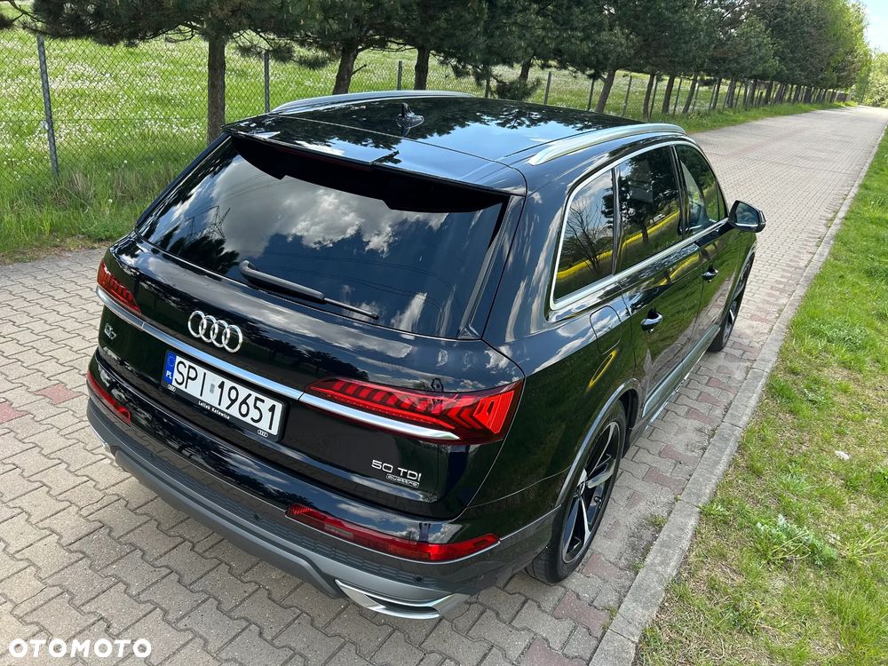 Audi Q7 - 9