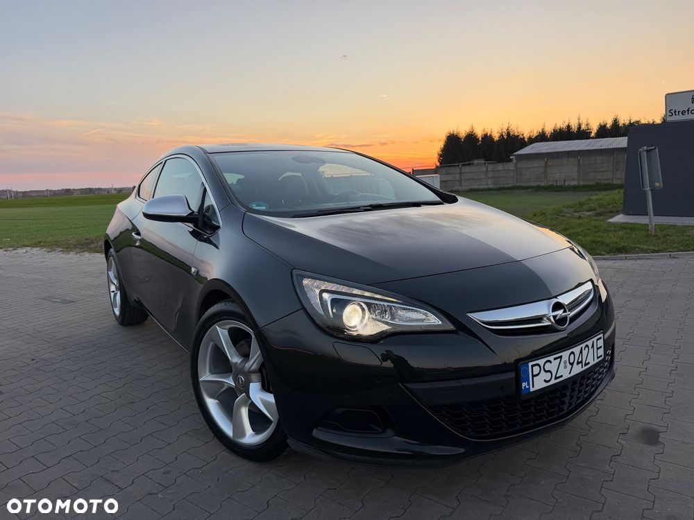 Opel Astra 1.4 Turbo - 4