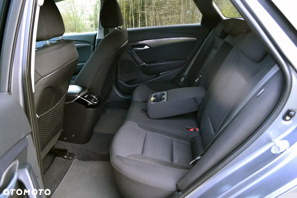 Hyundai i40 2.0 Premium - 32