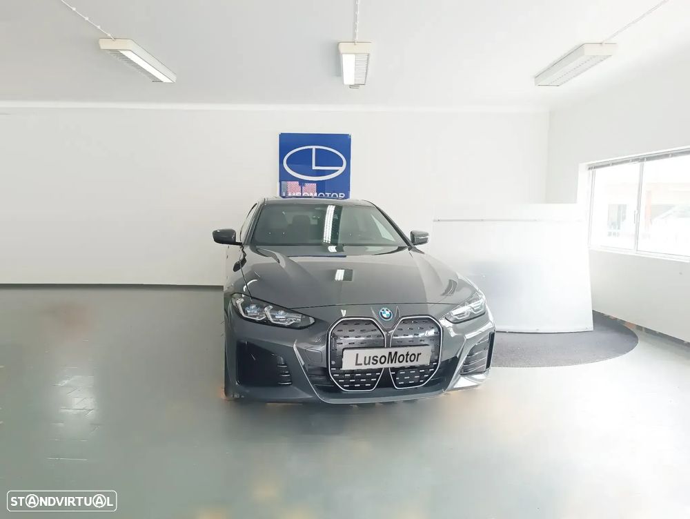 BMW i4 eDrive40 Pack Desportivo M - 1