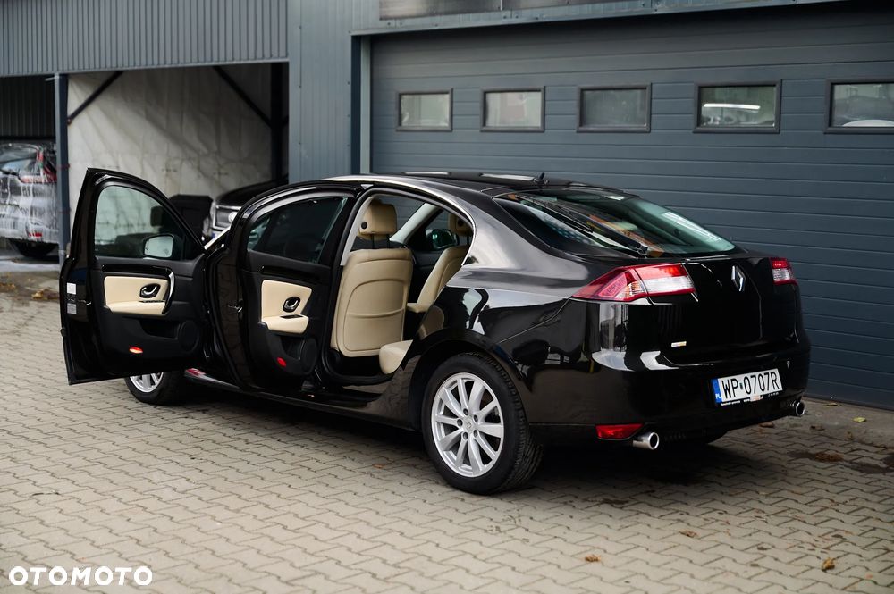 Renault Laguna 2.0 dCi Initiale - 37