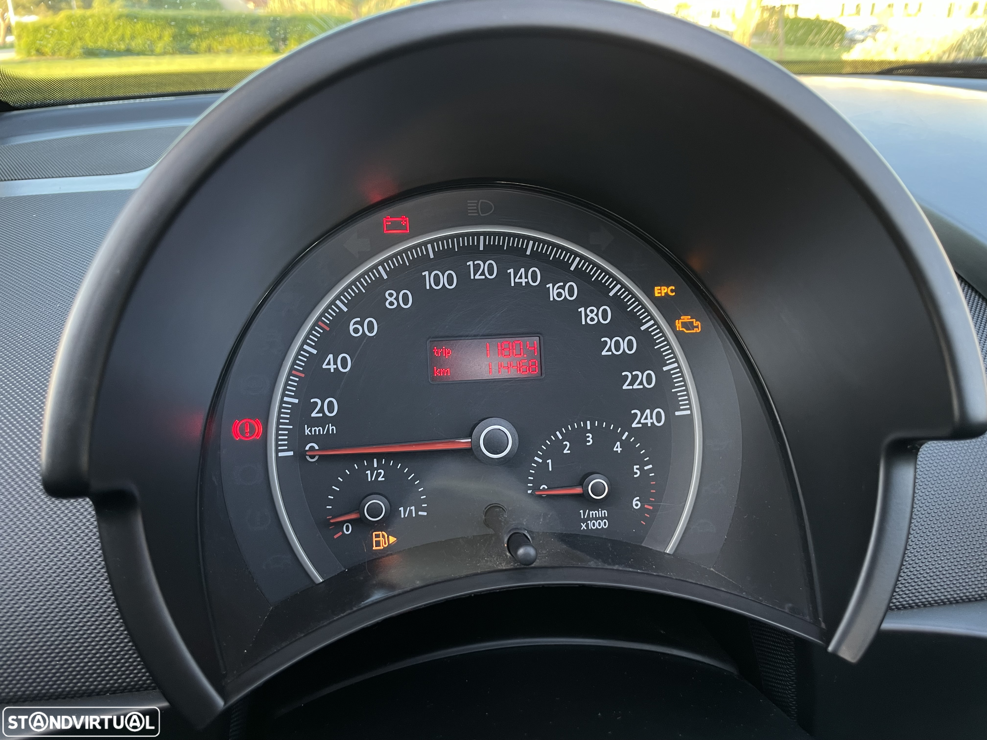 VW New Beetle Cabriolet 1.4 - 25