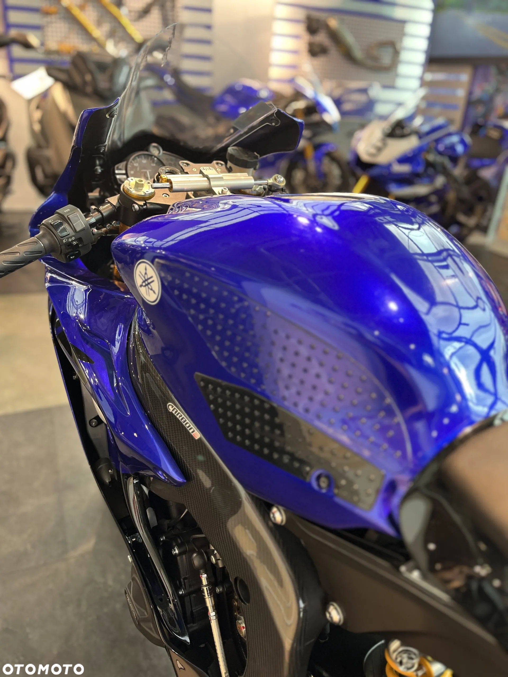 Yamaha R6 - 10