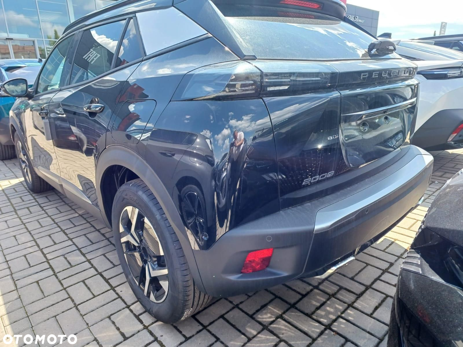 Peugeot 2008 - 9
