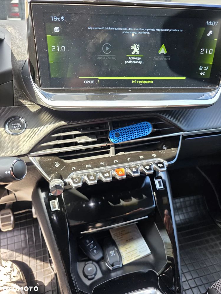 Peugeot 208 1.2 PureTech GT S&S - 10