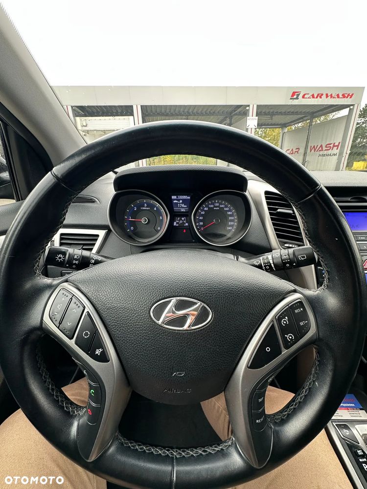 Hyundai i30 1.6 CRDi BlueDrive Run DCT - 5