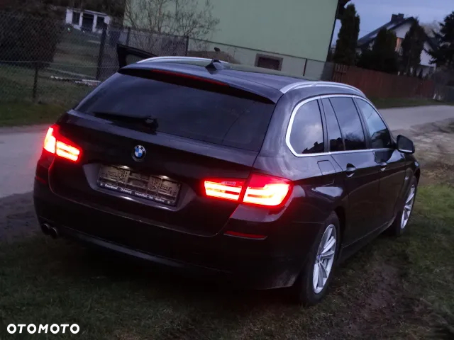 BMW F11 A90 B90 Drzwi Maska Błotnik Dach Ćwiartka Dach Próg listwa Nakładka Słupek SophistoGrau Sophisto F10 Kombi - 5