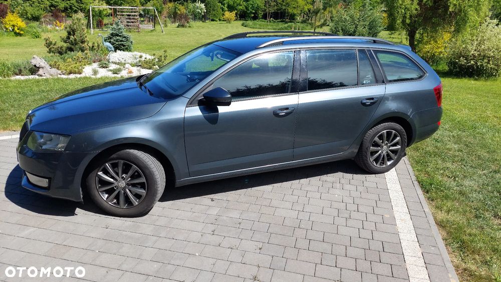 Skoda Octavia 2.0 TDI Ambition DSG - 4