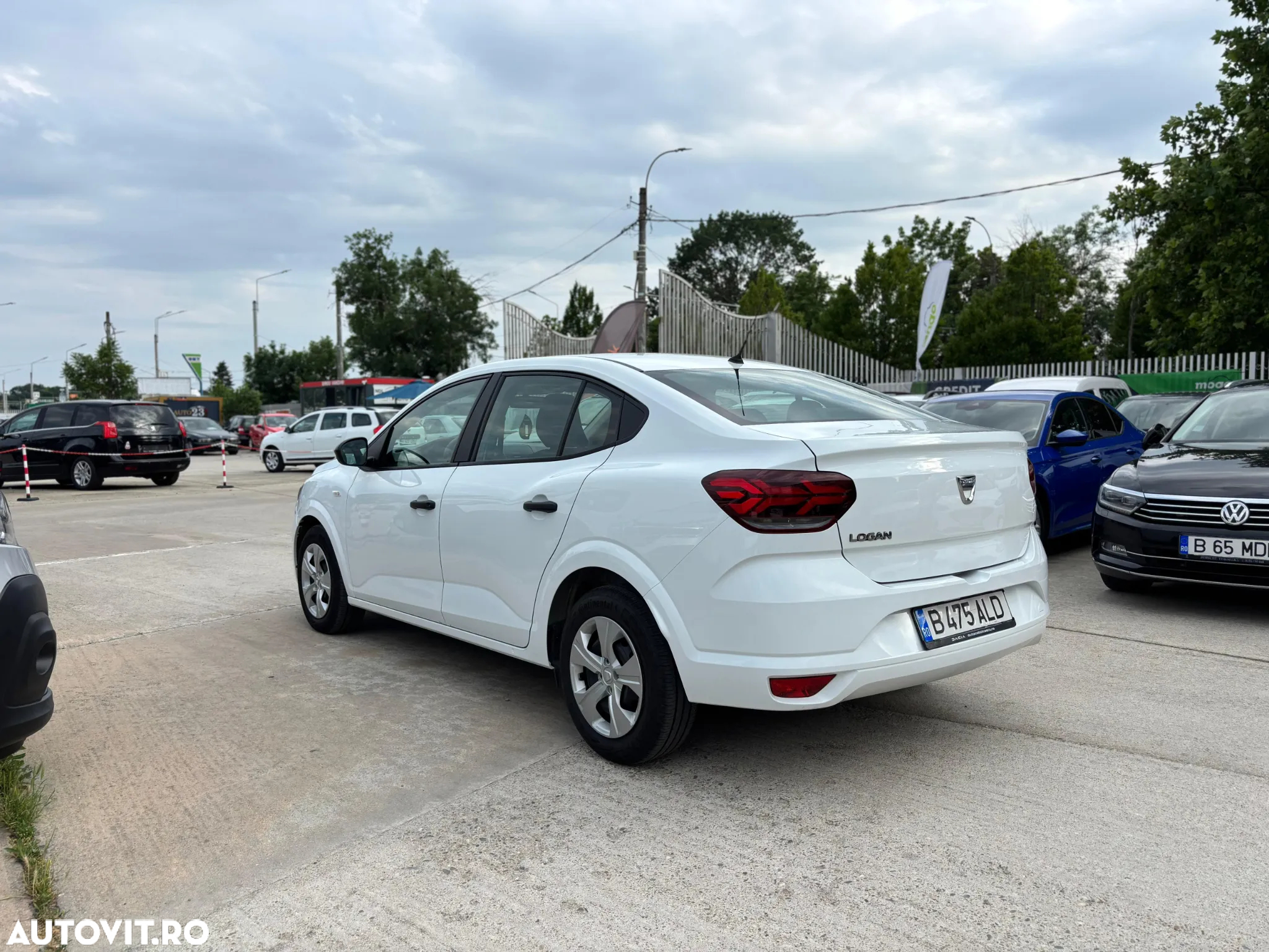 Dacia Logan - 4