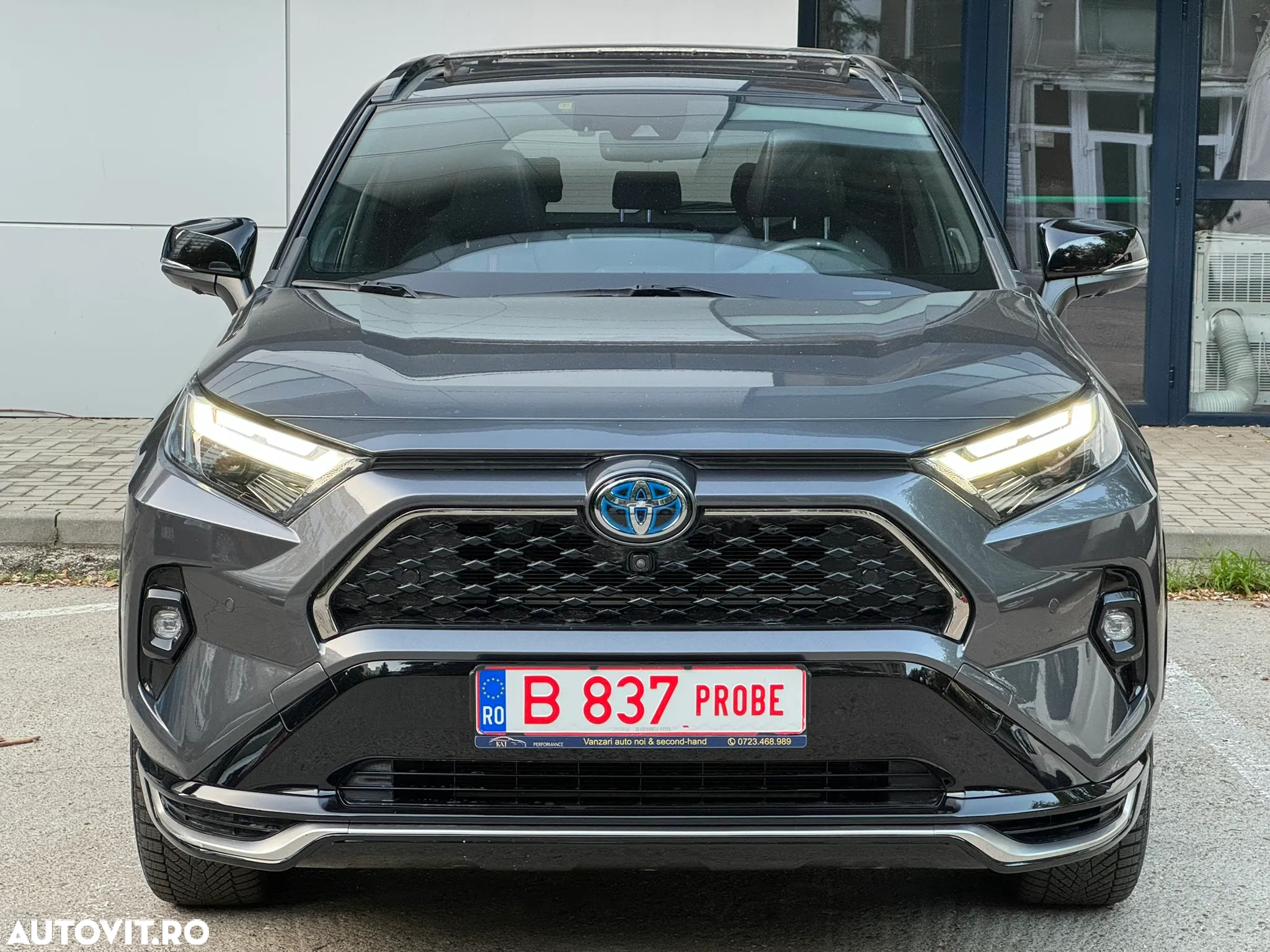 Toyota RAV4 - 2