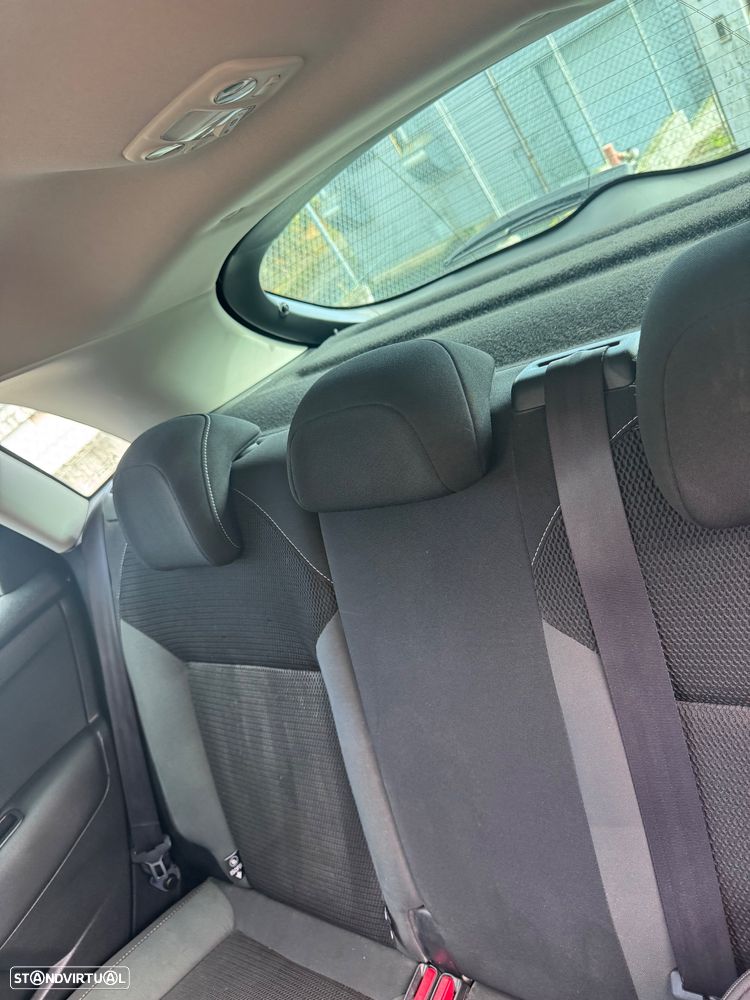 Citroën C4 e-HDi 110 Exclusive - 16