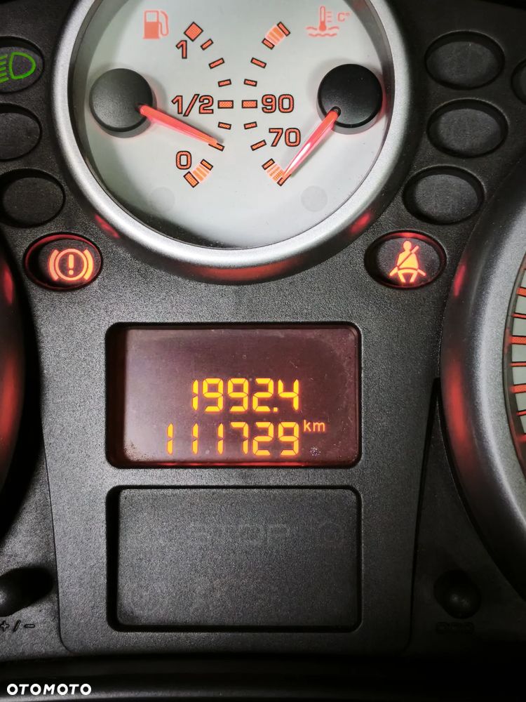 Peugeot 207 1.4 16V Trendy - 8