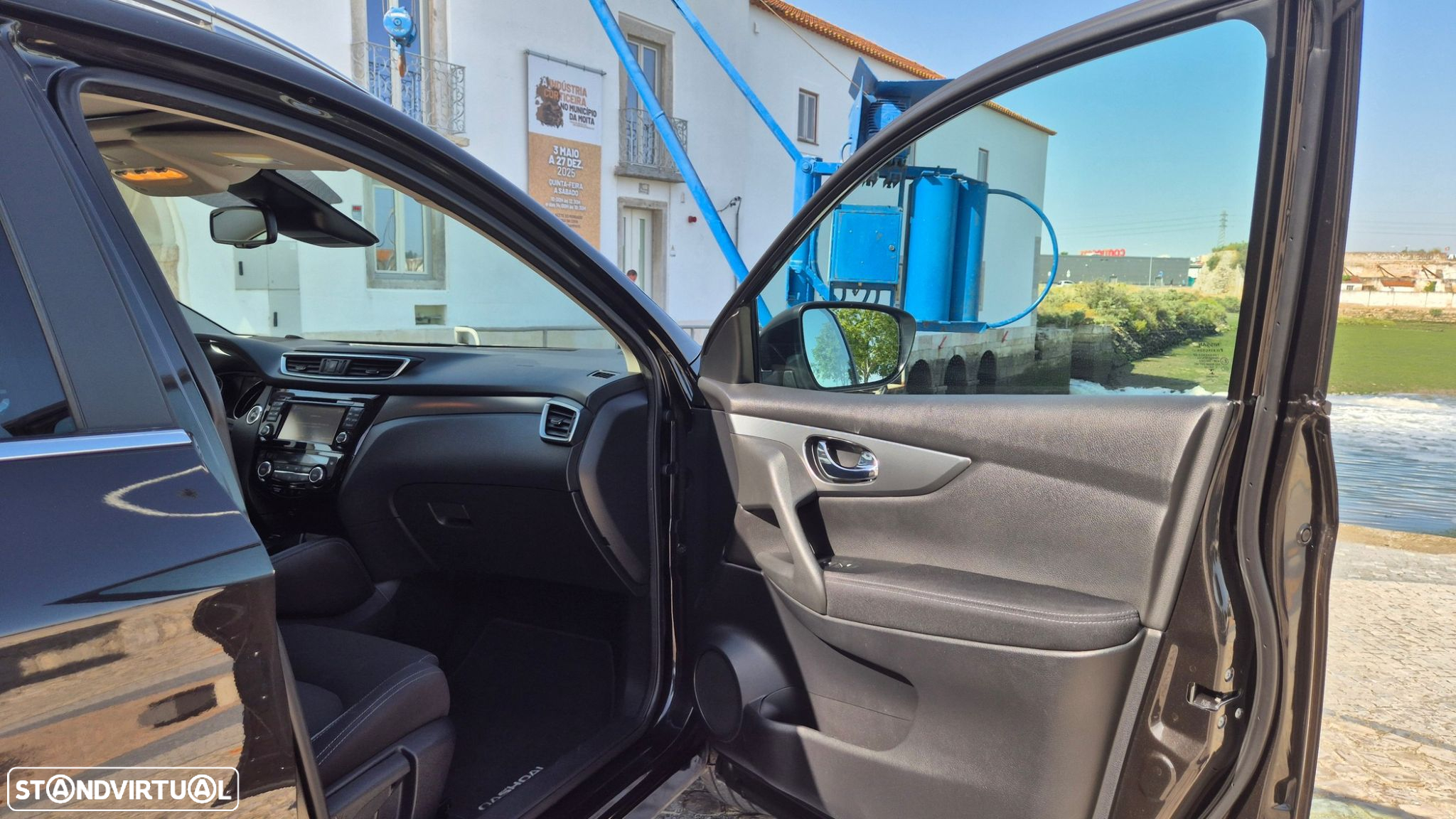 Nissan Qashqai 1.2 DIG-T N-Connecta 18 - 20