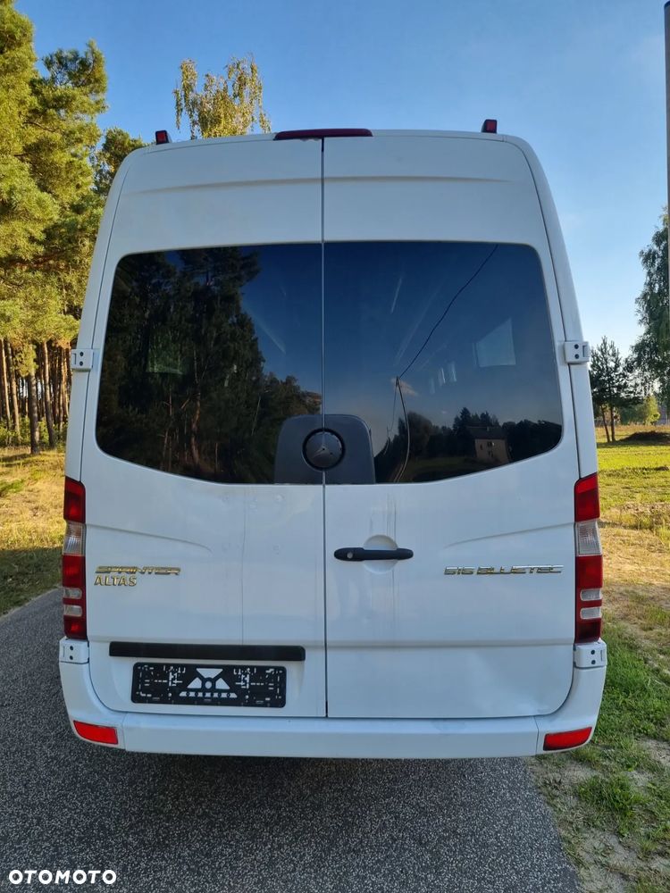 Mercedes-Benz Sprinter - 8