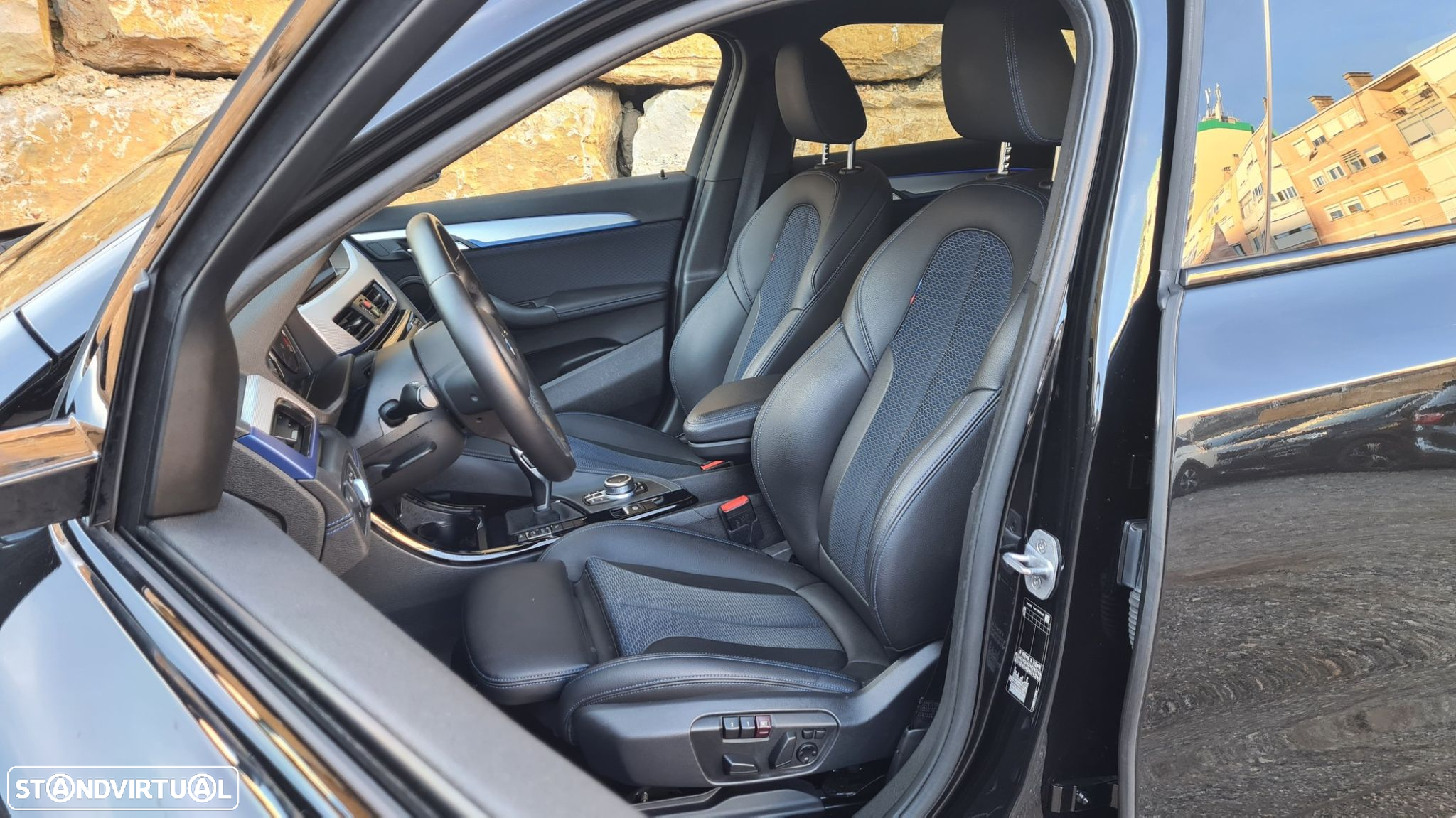 BMW X2 18 d sDrive Auto Pack M - 31
