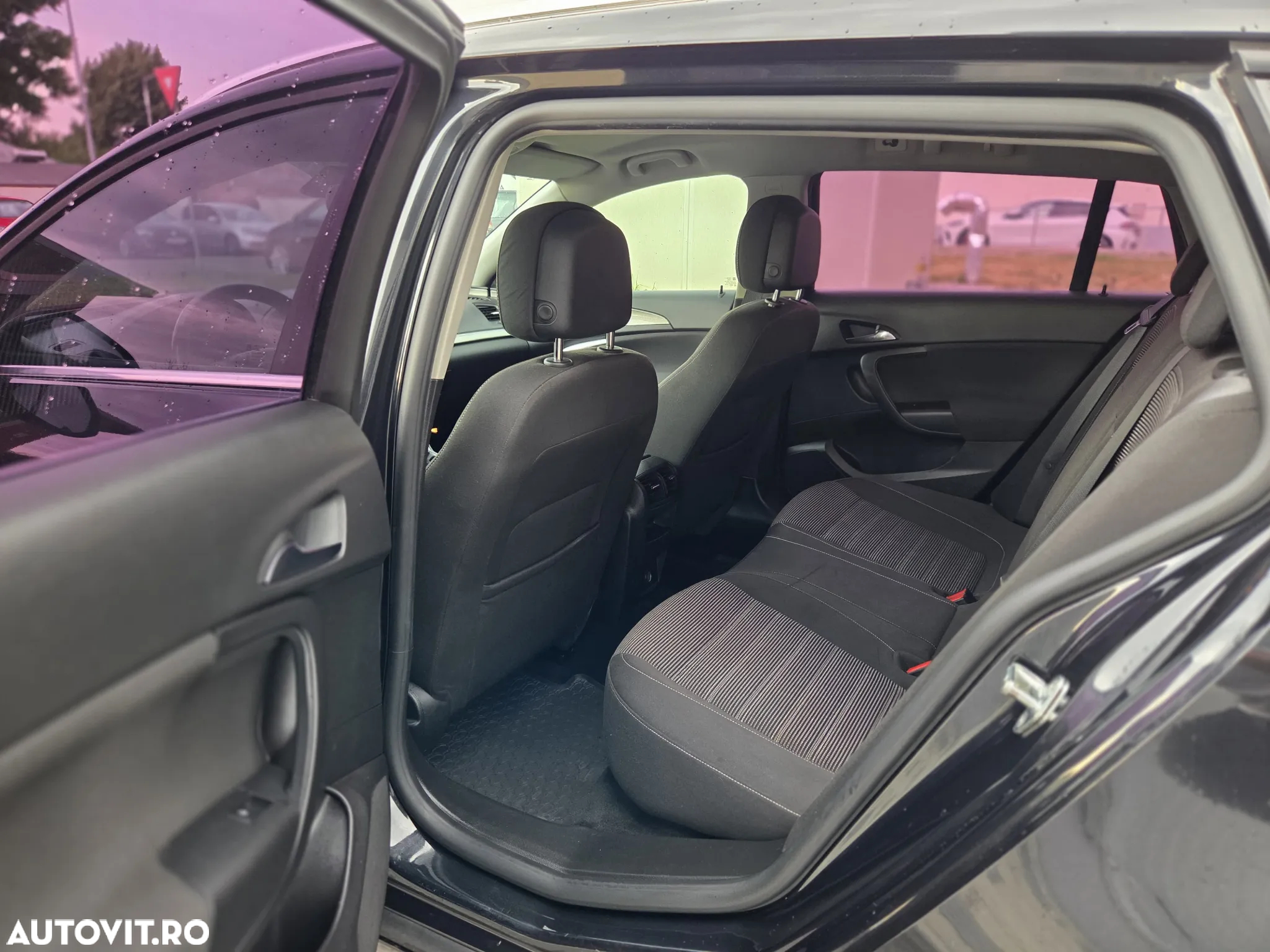 Opel Insignia 2.0 CDTI ecoFLEX Start/Stop Business Innovation - 11