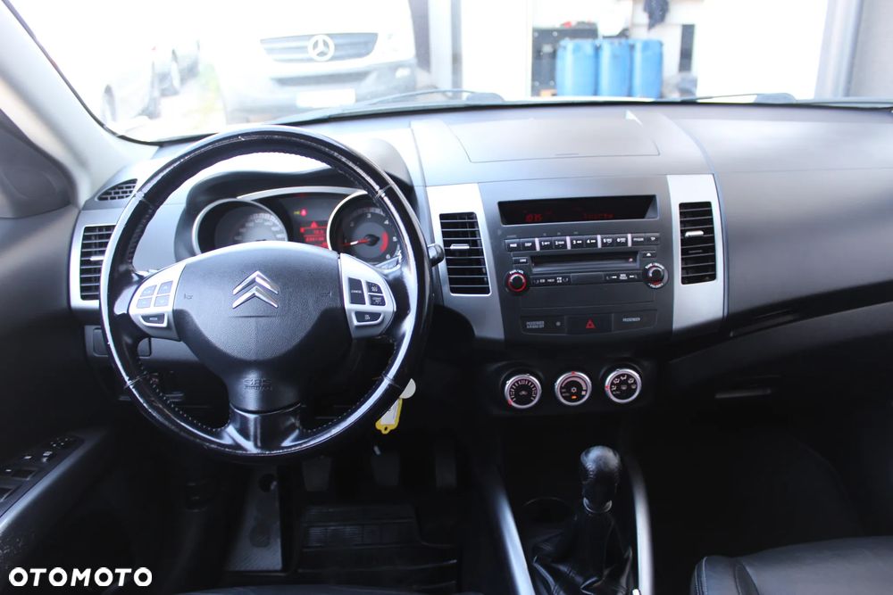 Citroën C-Crosser 2.2 HDi Exclusive - 6